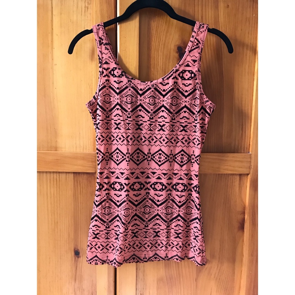 Buckle pink tank